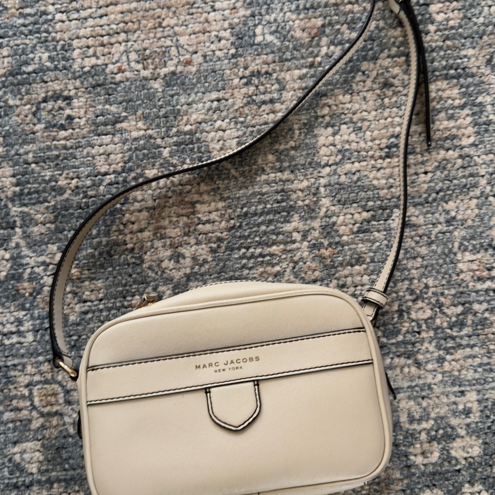 Marc Jacobs Cream Leather Camera Crossbody Bag